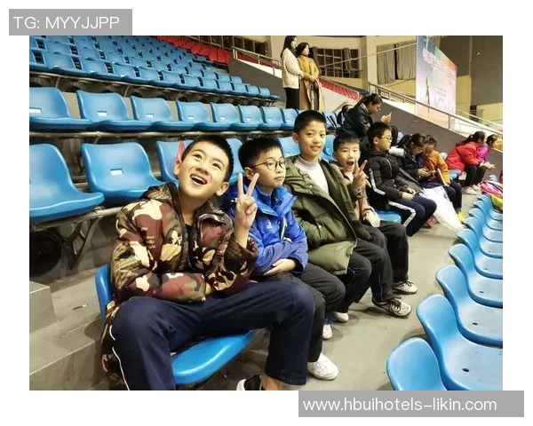 武汉羽毛球队以73分领跑邀请赛积分榜展现强大实力