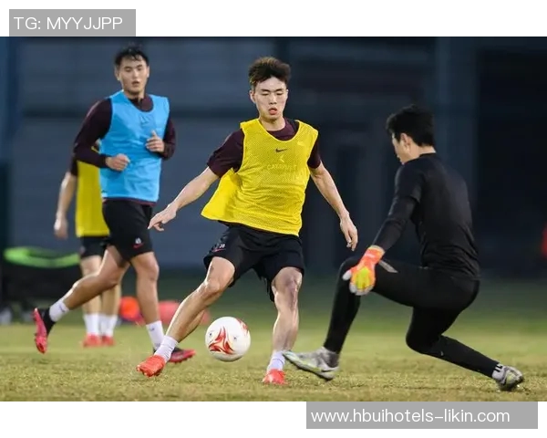 广州足球队个人能力变革引发热议如何提升球队整体竞争力 广州足球队个人能力变革引发热议如何提升球队整体竞争力