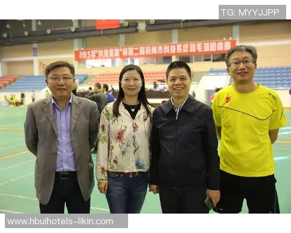 成都羽毛球队在杯赛中的团队协作表现分析与评价